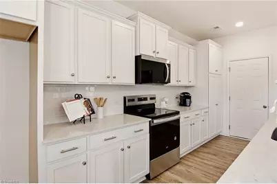 4112 Country Club Road #1034, Winston-Salem, NC 27104 - Photo 17