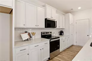 4112 Country Club Rd, Winston-Salem, NC 27104 - Photo 17