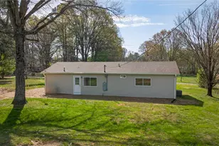 2016 Bryant St, Madison, NC 27025 - Photo 31