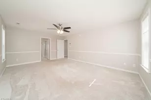 6025 Fording Creek Ln, Kernersville, NC 27284 - Photo 19