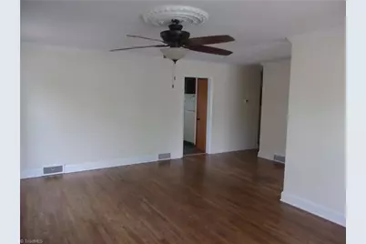 412 Peace Street, High Point, NC 27262 - Photo 3