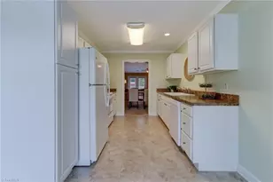 3394 Garden Rd, Burlington, NC 27215 - Photo 15