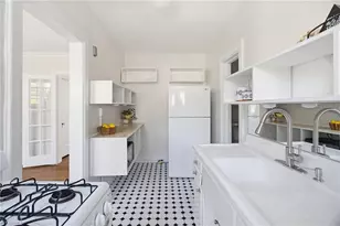 1013 N Elm St, Greensboro, NC 27401 - Photo 3