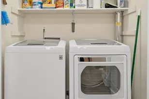 879 Brookleigh Ct, Winston-Salem, NC 27104 - Photo 25