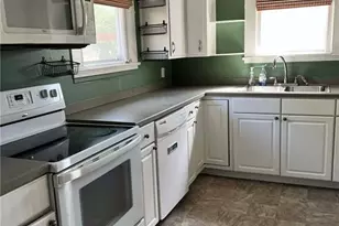 917 1st St, Eden, NC 27288 - Photo 11