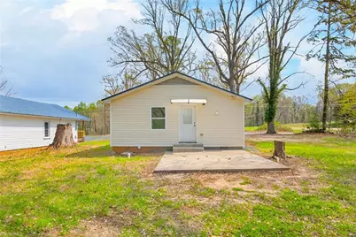 525 Booker T Washington Avenue, Asheboro, NC 27203 - Photo 19