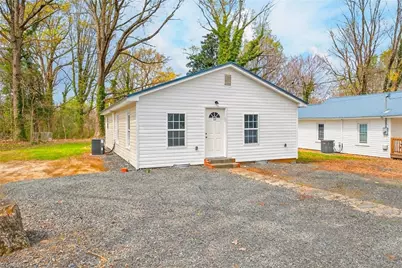 525 Booker T Washington Avenue, Asheboro, NC 27203 - Photo 3