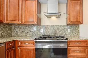 225 Fox Ridge Cir, Lewisville, NC 27023 - Photo 9