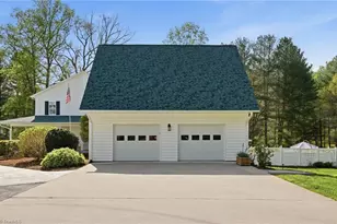 485 Country Club Rd Ext, Wilkesboro, NC 28697 - Photo 7