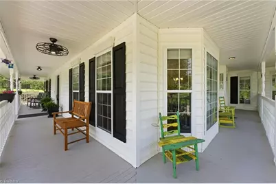 485 Country Club Road Extension, Wilkesboro, NC 28697 - Photo 9