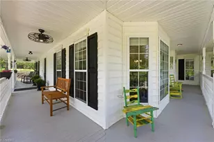 485 Country Club Rd Ext, Wilkesboro, NC 28697 - Photo 9