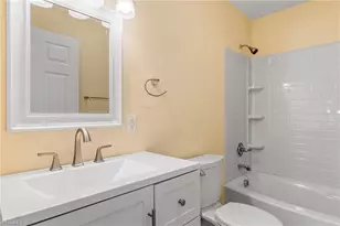 810 Elwell Ave, Greensboro, NC 27405 - Photo 23