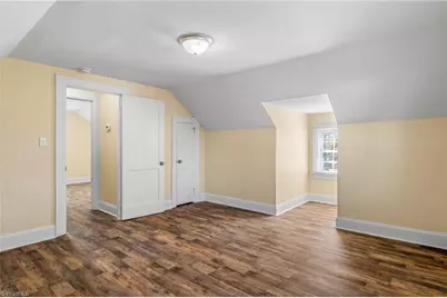 810 Elwell Avenue, Greensboro, NC 27405 - Photo 31