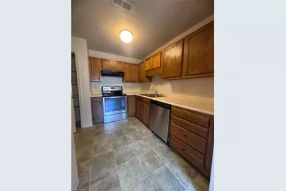 15 Meadowood Glen Way, Greensboro, NC 27409 - Photo 7