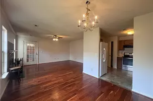 15 Meadowood Glen Way, Greensboro, NC 27409 - Photo 9