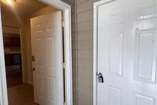 15 Meadowood Glen Way, Greensboro, NC 27409 - Photo 3