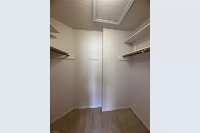 15 Meadowood Glen Way, Greensboro, NC 27409 - Photo 19