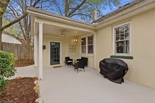 1716 Elizabeth Ave, Winston-Salem, NC 27103 - Photo 9