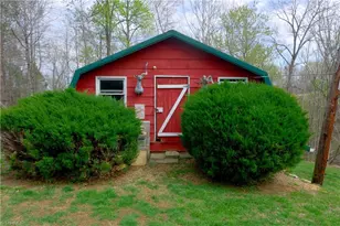 1746 Blackwell Rd, Walnut Cove, NC 27052 - Photo 31