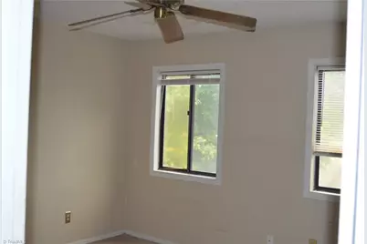1704 N Hamilton Street #E, High Point, NC 27262 - Photo 7