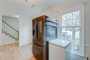 4984 Chrisfield Ln, Winston-Salem, NC 27104 - Photo 7