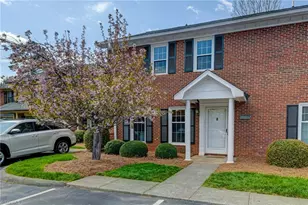 4984 Chrisfield Ln, Winston-Salem, NC 27104 - Photo 7