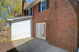 4984 Chrisfield Ln, Winston-Salem, NC 27104 - Photo 23