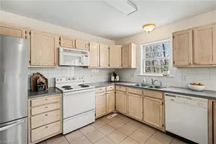 1580 Old Jonestown Rd, Winston-Salem, NC 27103 - Photo 11