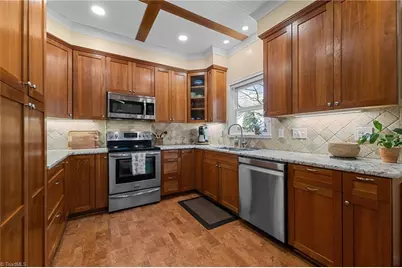 6 Brookglen Lane, Greensboro, NC 27410 - Photo 9