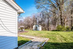 269 Mountview Dr, Mocksville, NC 27028 - Photo 33