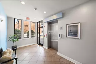 810 W 4th St, Winston-Salem, NC 27101 - Photo 37