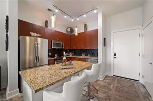 810 W 4th St, Winston-Salem, NC 27101 - Photo 3