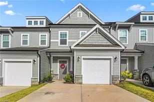 4 Saltford Ln, Greensboro, NC 27455 - Photo 1