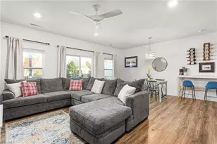 4 Saltford Ln, Greensboro, NC 27455 - Photo 9