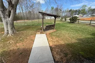 3000 Tesh Rd, Germanton, NC 27019 - Photo 25