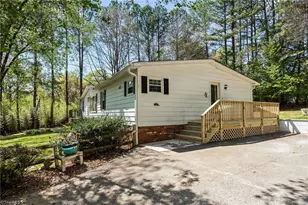 190 Brightstar Ln, Lewisville, NC 27023 - Photo 5