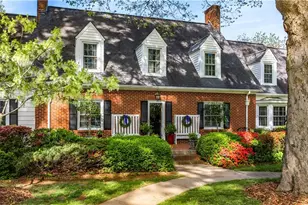 304 S Fayetteville St, Liberty, NC 27298 - Photo 3