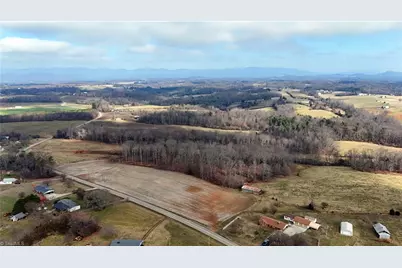 3556 White Plains Road, Roaring River, NC 28669 - Photo 37