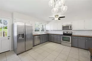 2122 Leeds Ln, Winston-Salem, NC 27103 - Photo 15