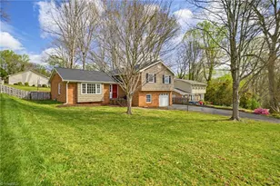 2122 Leeds Ln, Winston-Salem, NC 27103 - Photo 5