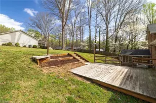 2122 Leeds Ln, Winston-Salem, NC 27103 - Photo 37