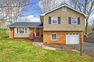 2122 Leeds Ln, Winston-Salem, NC 27103 - Photo 1