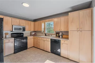 778 Beaumont Elm Street, North Wilkesboro, NC 28659 - Photo 11