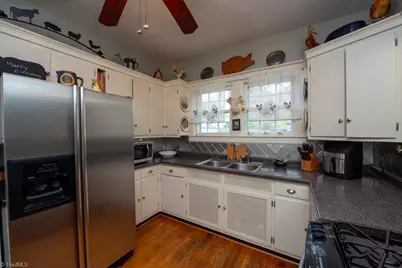 514 W Parkway Avenue, High Point, NC 27262 - Photo 25