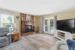 1528 Pecan Ln, Kernersville, NC 27284 - Photo 11