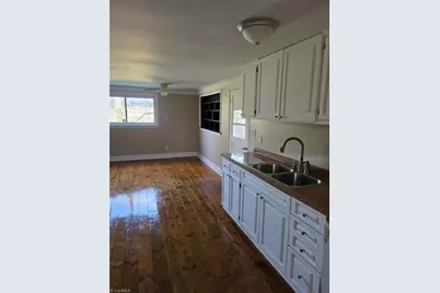 307 Worrell Street, Thomasville, NC 27360 - Photo 17