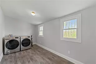 2124 Textile Dr, Greensboro, NC 27405 - Photo 7