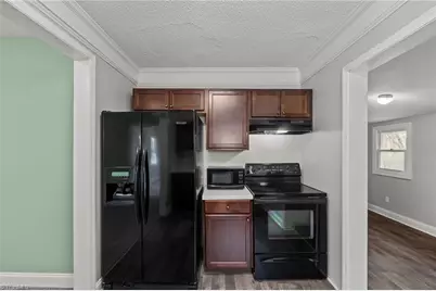 2124 Textile Drive, Greensboro, NC 27405 - Photo 5