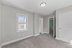 2124 Textile Dr, Greensboro, NC 27405 - Photo 9