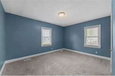 2124 Textile Drive, Greensboro, NC 27405 - Photo 13